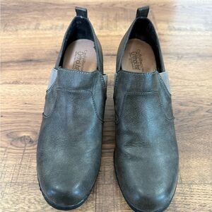 ACROFT & BARROW Women’s Gray Slip-On Comfort Black Heel Ankle Bottie Zise 10